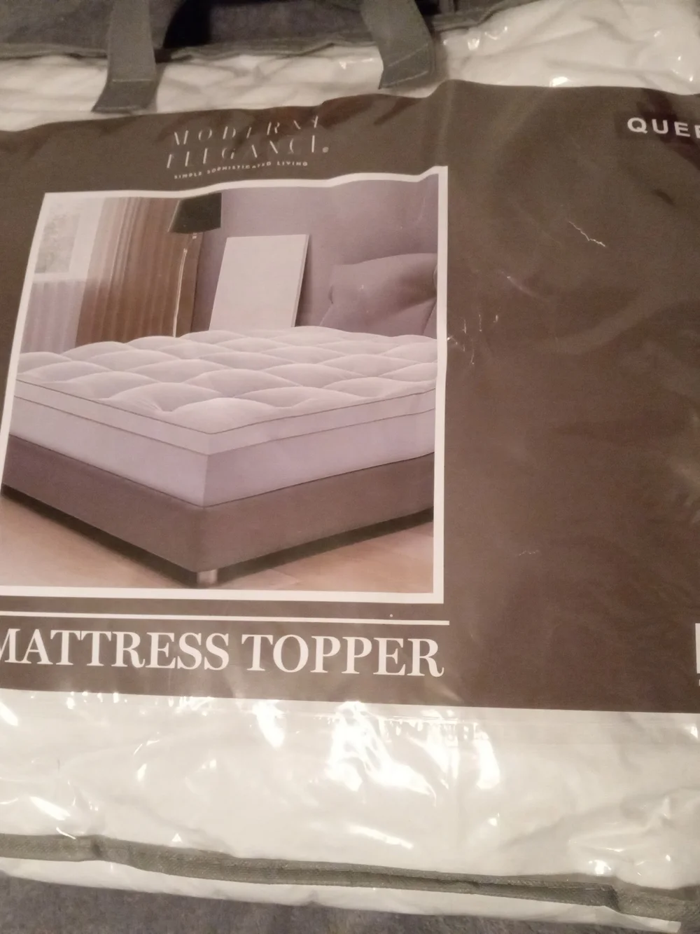 White Queen Mattress Topper - Plush Quilted Comfort